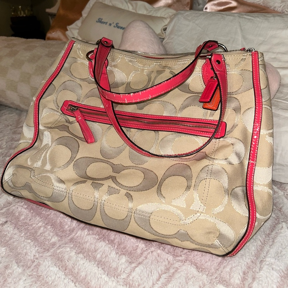 VINTAGE Coach Tan and Pink Signature Tote